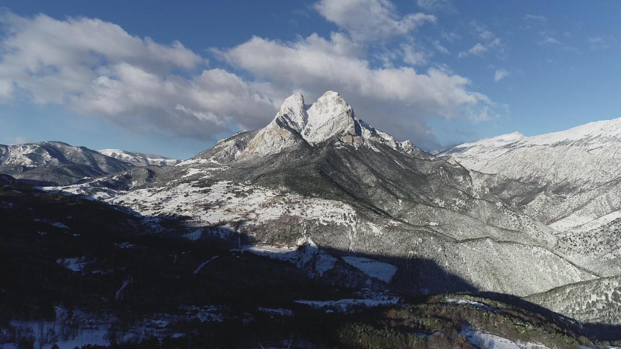 Hostal Pedraforca Saldés Zewnętrze zdjęcie